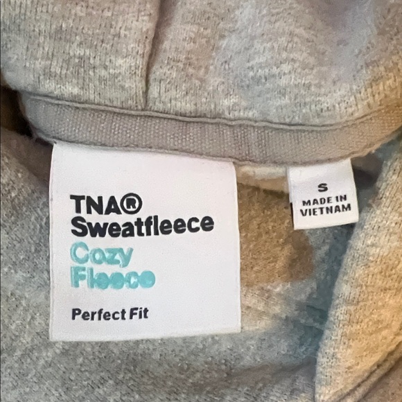Aritzia TNA Gray Women’s Hoodie Size S - Picture 3 of 3